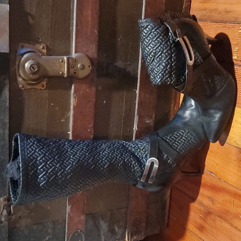 Hilary Radley boots